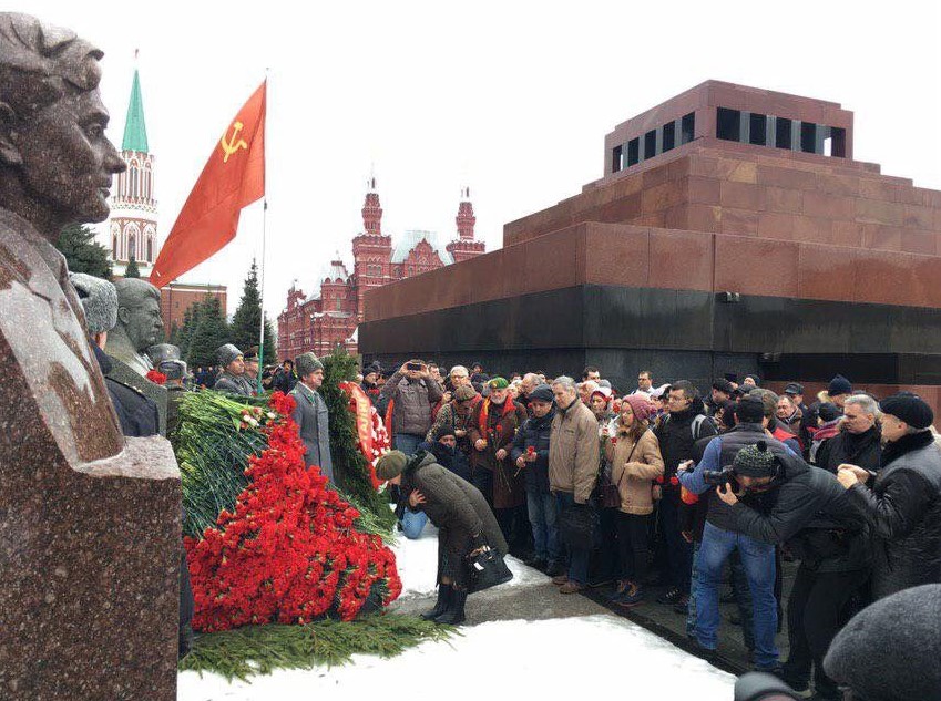 Сталин в москве